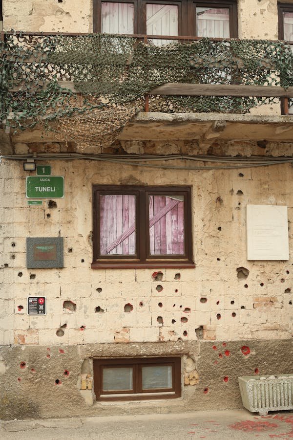 Découvrez le filet camouflage beige à la découpe pour vos besoins